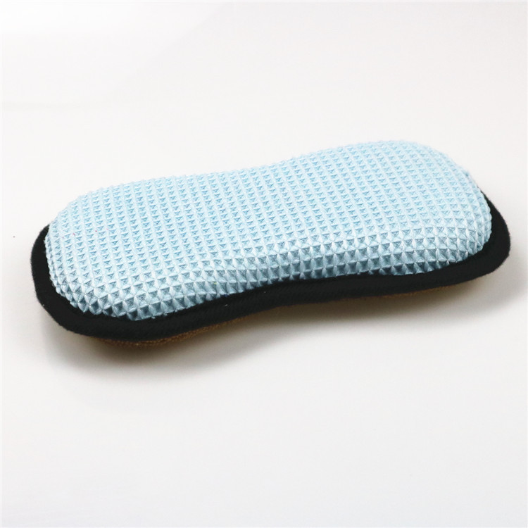 How Does a Waxing Car Wash Sponge Improve Car Cleaning?