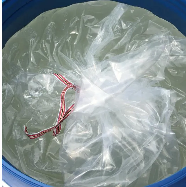 Chemical Raw Materials SLES 70% Price for Cosmetic/Liquid Dishwashing/Soap/Shampoo/Detergent