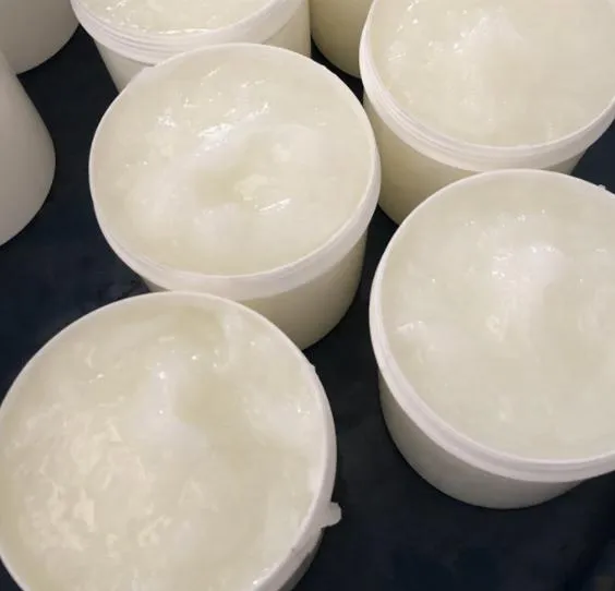 Chemical Raw Materials SLES 70% Price for Cosmetic/Liquid Dishwashing/Soap/Shampoo/Detergent